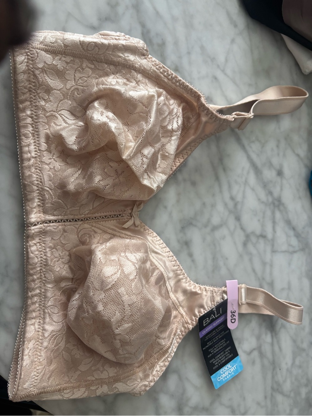 Bali Lace Full-Coverage Bra in Nude/Blush
